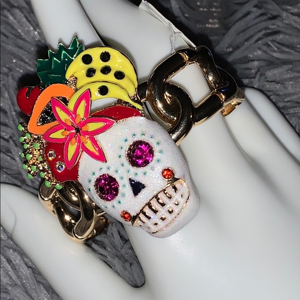 Betsey Johnson bangle bracelet